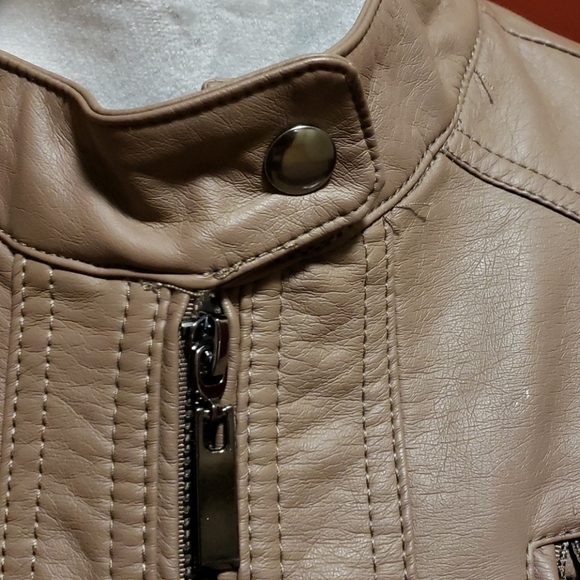 APT 9 FAUX LEATHER BROWN JACKET SIZE MEDIUM - Picture 3 of 13
